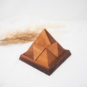 ピラミッドパズル　木製パズル