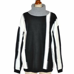 おしゃれなモノトーン配色♪オフタートル セーター レディース  ゆったり 体型カバー 1色・ML・秋冬