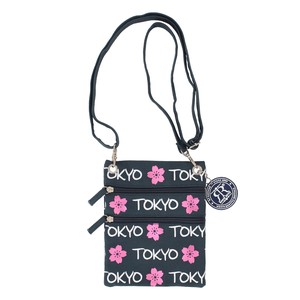 和風 ショルダーバッグ ネックウォレット サクラキラキラ　桜 花 和柄　TOKYO 紺色 ﾈｲﾋﾞｰ 16×20.5cm