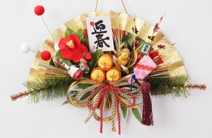 お正月【受注生産品】Japanese traditional New Year style for 2024  華扇中　壁掛けタイプ