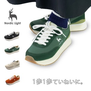 Low-top Sneakers