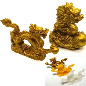 Material Gold Lucky Charm Dragon financial luck