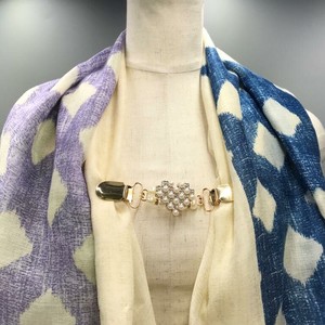 Tie Clip/Cufflink Pearl Cardigan Sweater Stole