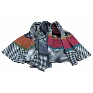 Stole Reversible Check Switching Stole