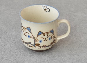 水晶ねこ 軽量　マグカップ ブルー 三毛猫 ネコ CAT マグカップ ノンキャラ  日本製made in Japan