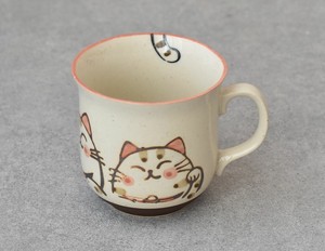 水晶ねこ 軽量　マグカップ ピンク 三毛猫 ネコ CAT マグカップ ノンキャラ  日本製made in Japan