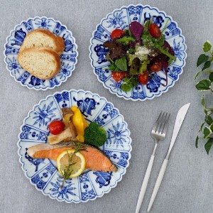 【有田焼】芙蓉手菊型皿 大中小 日本製 和食器 手描き ケーキ皿 銘々皿 盛皿 プレート