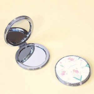 Table Mirror Compact
