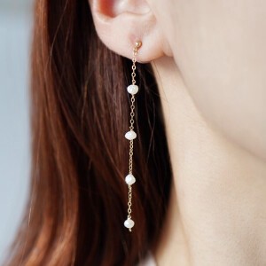 金耳针耳环（珍珠/月光石） 耳环