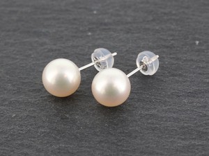Pierced Earrings Gold Post Pearls/Moon Stone M 1 tablets Made in Japan
