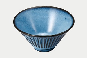 BLUE彫　飯碗（大）【日本製 波佐見焼 陶器 毎日の生活に】
