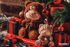 TOYZEROPLUS×CICI'S STORY 子豚 LULU クリスマス　テディーベア　25CM【コレクションフィギュア】