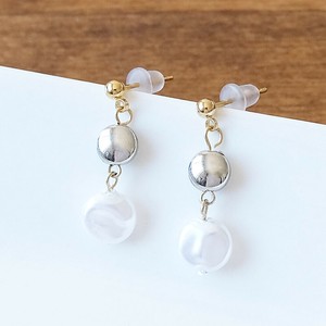 Pierced Earrings Gold Post