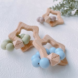 歯固め　シンプル　星　おもちゃ　赤ちゃん　日本製　出産祝い　ベビー　シリコン　木製　ファーストトイ