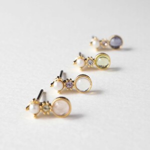 Pierced Earringss Natural M Made in Japan