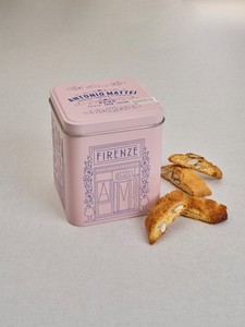 ラ･トスカ ピンク缶