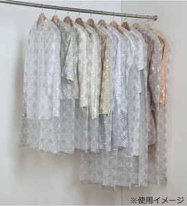 日本製 ティッシュ式洋服カバー 50枚セット(ショートサイズ40枚、ロングサイズ10枚) モダンフラワー柄