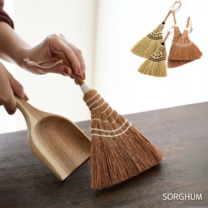 Broom/Dustpan 2-colors