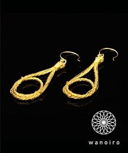金耳针耳环（黄金） 日本制造