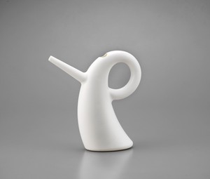 Watering Can B-White