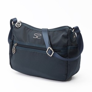 【SAVOY(サボイ)】ナイロン系素材のショルダーバッグ