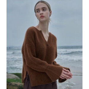 Sweater/Knitwear Popular Seller