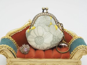化妆包 花朵 口金包