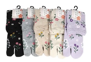 Crew Socks Floral Pattern Tabi Socks