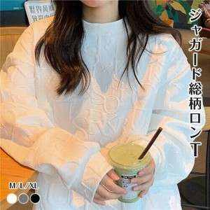 【2024新作】エンボス加工ロゴスウェットトップス  韓国ファッション