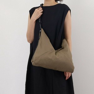 ★【COOCO クーコ】ロゴテープ×シワナイロン ワンショルダーバッグ SALE
