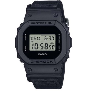 カシオ G-SHOCK DIGITAL 5600 SERIES DW-5600BCE-1JF / CASIO / 腕時計