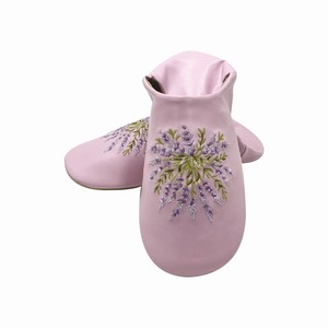 Room Shoes Embroidery Lavender Pink