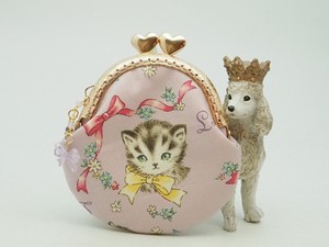 「love kitten」がま口ポーチ・コインケース（口金8.5センチ）
