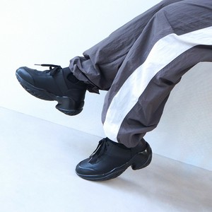Pre-order Low-top Sneakers