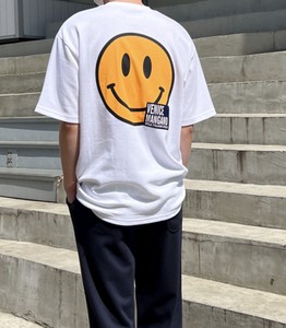 【2024春夏新作】SMILE ロゴワッペンTシャツ<ユニセックスアイテム>