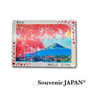 【ホイルマグネット】富士山(紅葉)(大)  ダイカットマグネット【お土産・インバウンド向け商品】