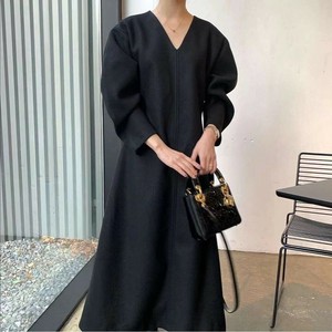 Casual Dress Plain Color Long Sleeves V-Neck One-piece Dress Ladies'