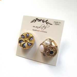 Clip-On Earrings Gold Post Earrings Buttons M 1-pcs