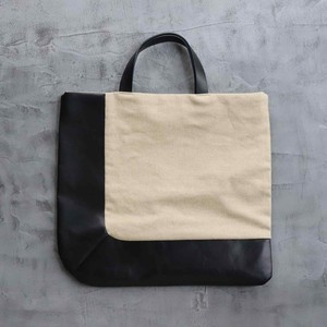 L字レザートートバッグ　/　日本製　レザー　本革　バッグ　鞄　モノトーン