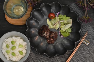 リンカブラック 21プレート 黒系 和食器 丸中皿 日本製 美濃焼 おしゃれ モダン