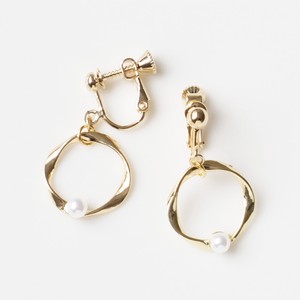 Clip-On Earrings Gold Post Design