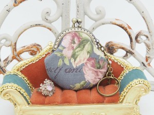 Pouch Gamaguchi