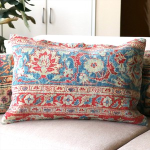 トライバルラグ・絨毯クッションコンヤ・ブルー＆レッド/横長 Lumber Pillow