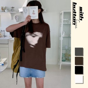 【韓国ファッション】2024年春新作　デザインTシャツ　半袖/Tシャツ/トップス/カットソー/レディース