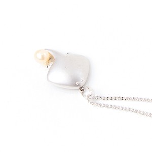 Pearls/Moon Stone Silver Chain Pendant
