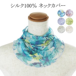 Thin Scarf Floral Pattern
