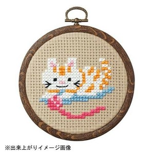 オリムパス クロス・ステッチししゅうキット　小さななかまたち(おしゃれフープ付)　ネコと毛糸 7347