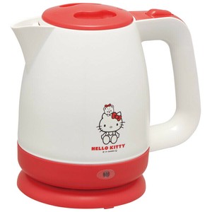 Disney Kettle Tiny Chum Hello Kitty Skater