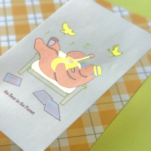 BEAR'S Weekend ステッカー「The Bear In The Forest」【ROKKAKU】