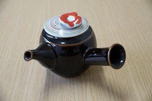 波佐见烧 日式茶壶 茶壶 花 山茶花 日本制造